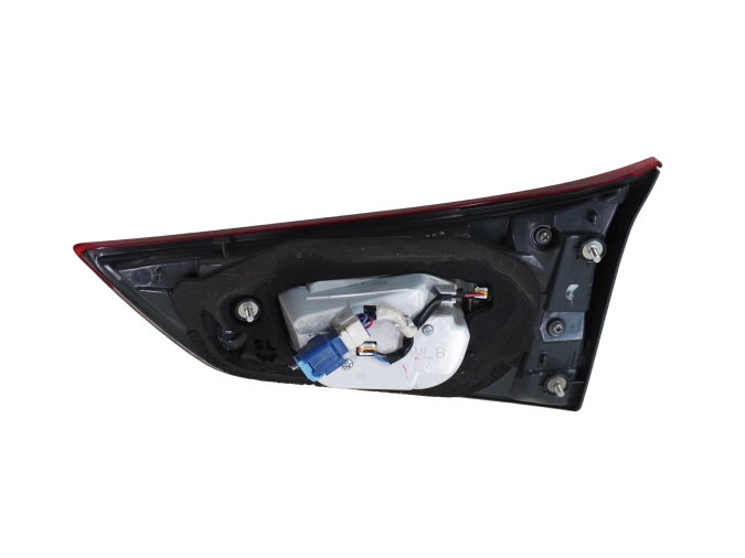 PILOTO TRASERO IZQUIERDO INTERIOR TOYOTA AURIS 2016