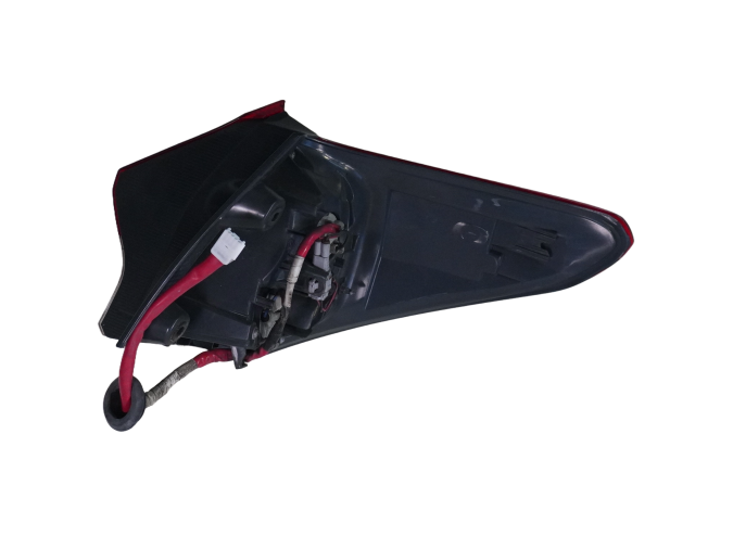 PILOTO TRASERO IZQUIERDO EXTERIOR TOYOTA AURIS 2016