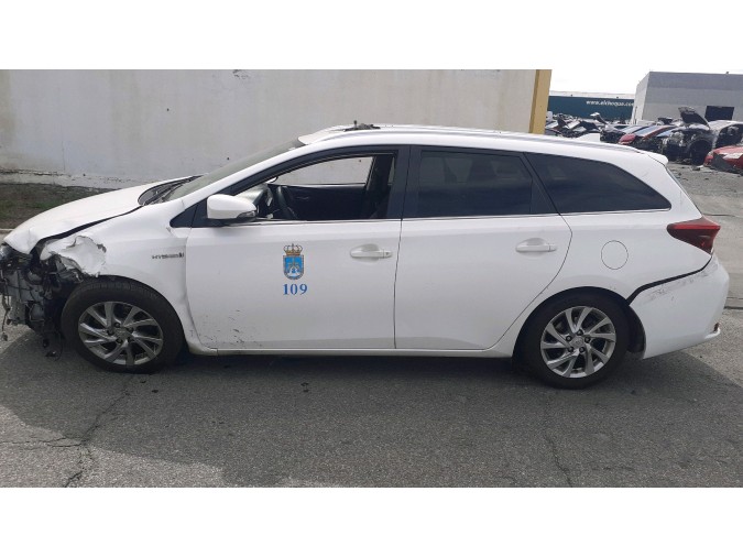 cinturon seguridad trasero izquierdo TOYOTA AURIS 2016