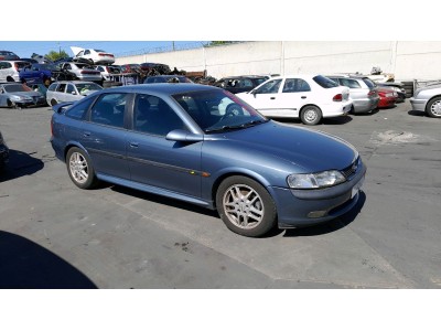 FARO ANTINIEBLA DERECHO OPEL VECTRA 1998