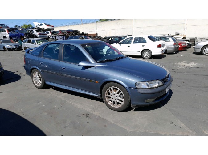 Radiador motor OPEL VECTRA 1998