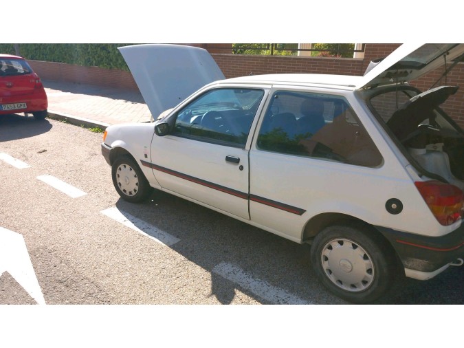 VOLANTE FORD FIESTA 1991