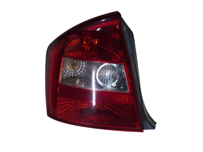 PILOTO TRASERO IZQUIERDO KIA CERATO 2004