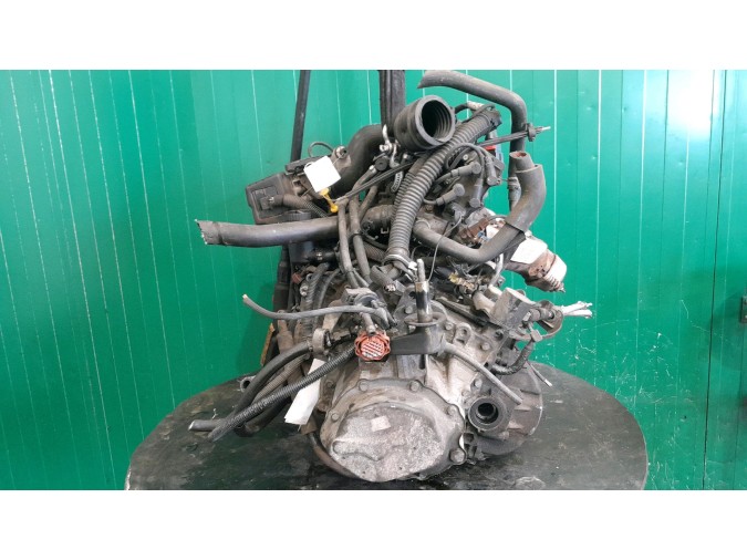 MOTOR CON ACCESORIOS SIN CAJA DE CAMBIOS PEUGEOT 806 1998