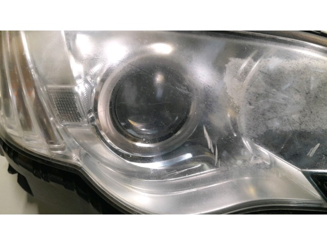 FARO DELANTERO DERECHO SUBARU LEGACY 2008