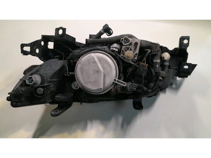 FARO DELANTERO DERECHO SUBARU LEGACY 2008