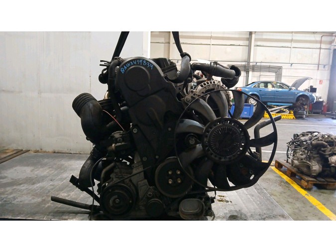 MOTOR CON ACCESORIOS Y CAJA DE CAMBIOS SKODA SUPERB 2004