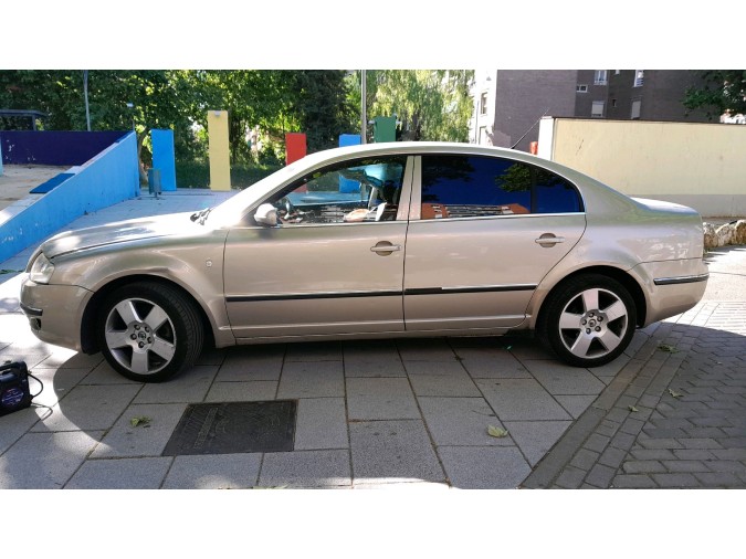 PINZA FRENO TRASERA DERECHA SKODA SUPERB 2004