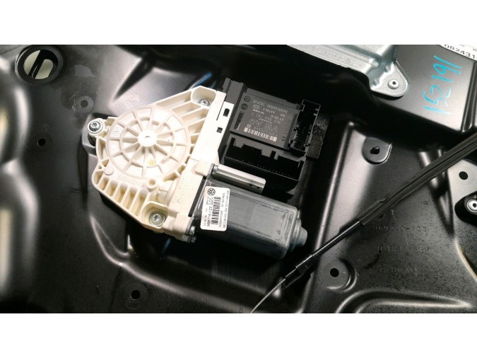 ELEVALUNAS DELANTERO DERECHO VOLKSWAGEN PASSAT 2008