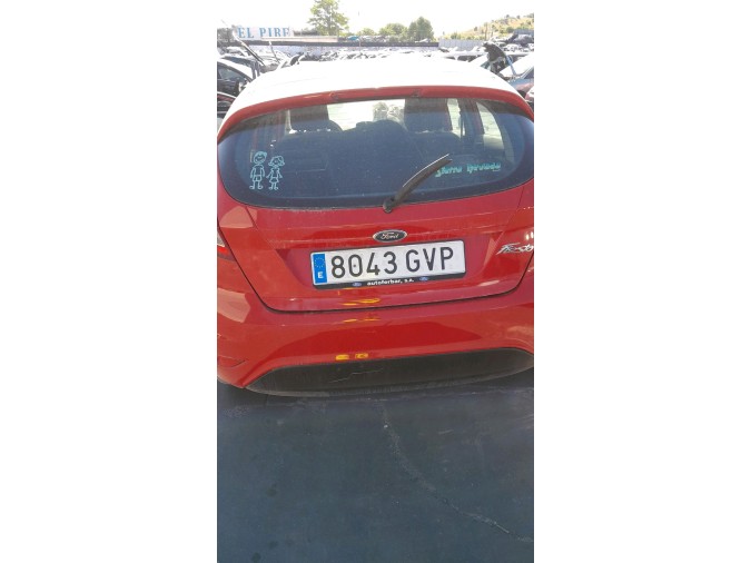 FARO ANTINIEBLA DELANTERO  FORD FIESTA 2010