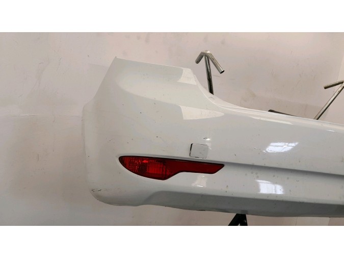 PARAGOLPES TRASERO KIA CEED BLANCO 2012