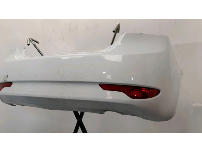PARAGOLPES TRASERO KIA CEED BLANCO 2012