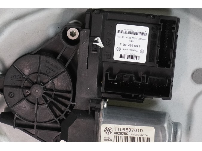 ELEVALUNAS DELANTERO IZQUIERDO VOLKSWAGEN TOURAN 2008