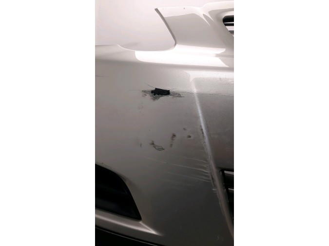 PARAGOLPES DELANTERO TOYOTA COROLLA GRIS 2005