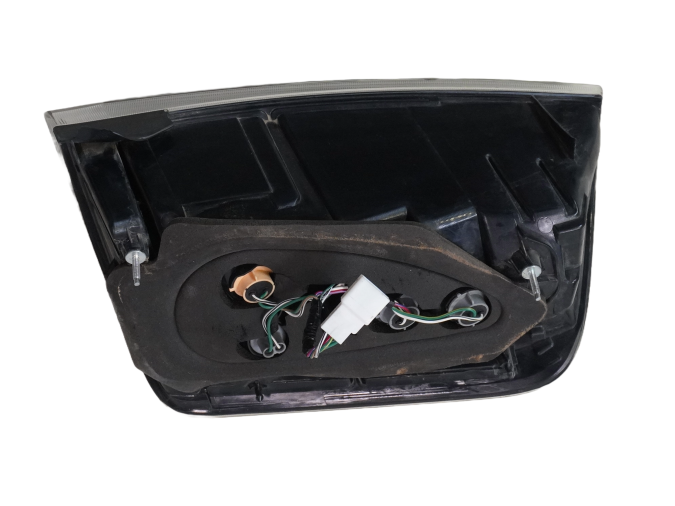 PILOTO TRASERO IZQUIERDO TOYOTA PRIUS 2009
