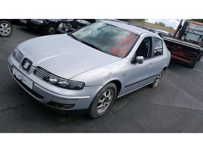 MANDO ELEVALUNAS DELANTERO DERECHO SEAT TOLEDO 1999