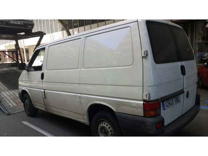 CERRADURA PUERTA TRASERA DERECHA VOLKSWAGEN TRANSPORTER 2001