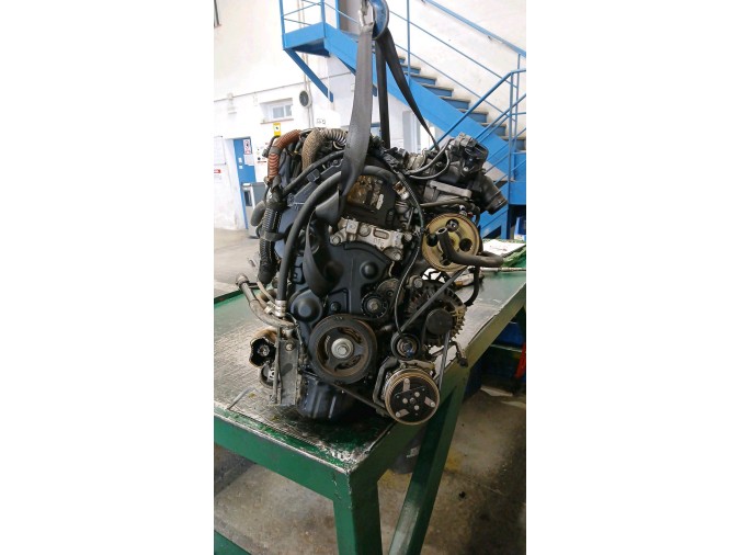 MOTOR CON ACCESORIOS Y CAJA DE CAMBIOS CITROEN XSARA PICASSO 2006