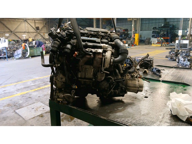 MOTOR CON ACCESORIOS Y CAJA DE CAMBIOS CITROEN XSARA PICASSO 2006
