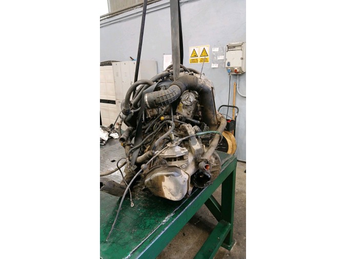 MOTOR CON ACCESORIOS Y CAJA DE CAMBIOS FIAT SCUDO 1998