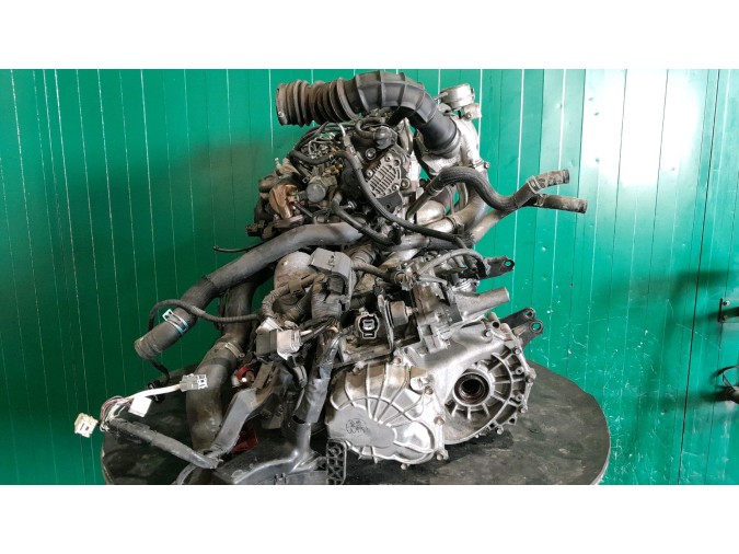 MOTOR CON ACCESORIOS Y CAJA DE CAMBIOS TOYOTA COROLLA 2005
