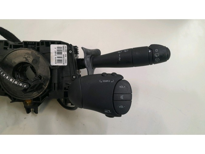 MANDO MULTIFUNCION DACIA DUSTER 2010