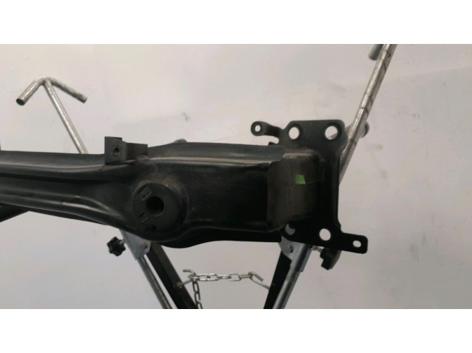 REFUERZO PARAGOLPES DELANTERO SEAT LEON 2006