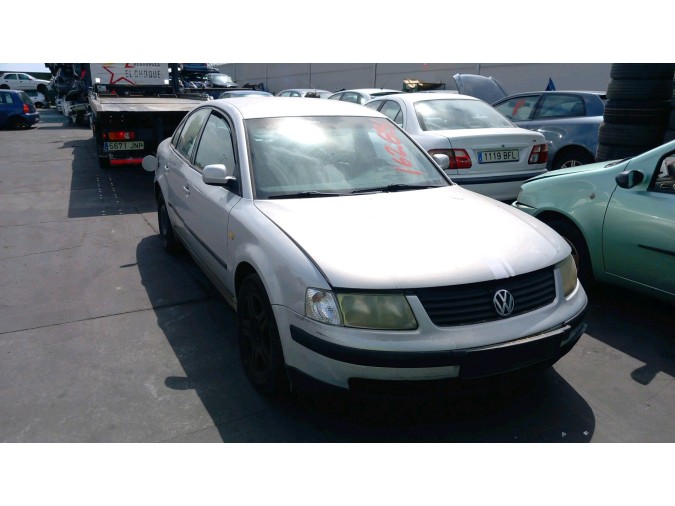 Intercooler VOLKSWAGEN PASSAT 1999
