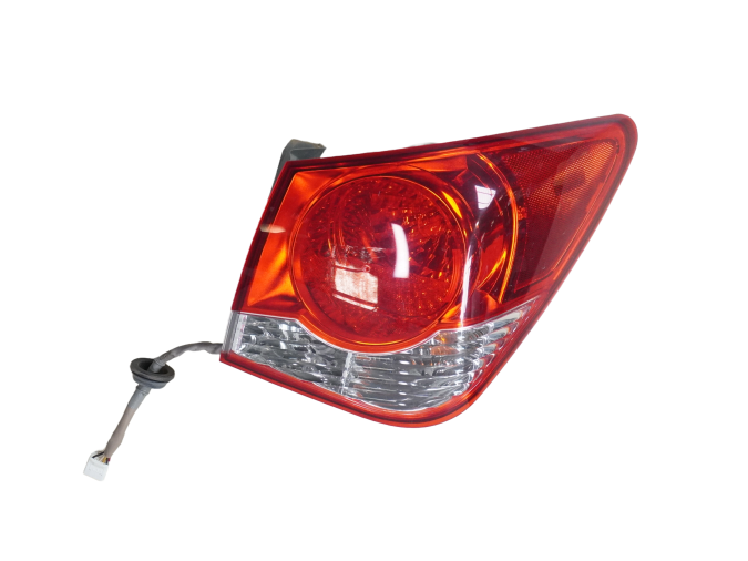 PILOTO TRASERO DERECHO EXTERIOR CHEVROLET CRUZE 2009