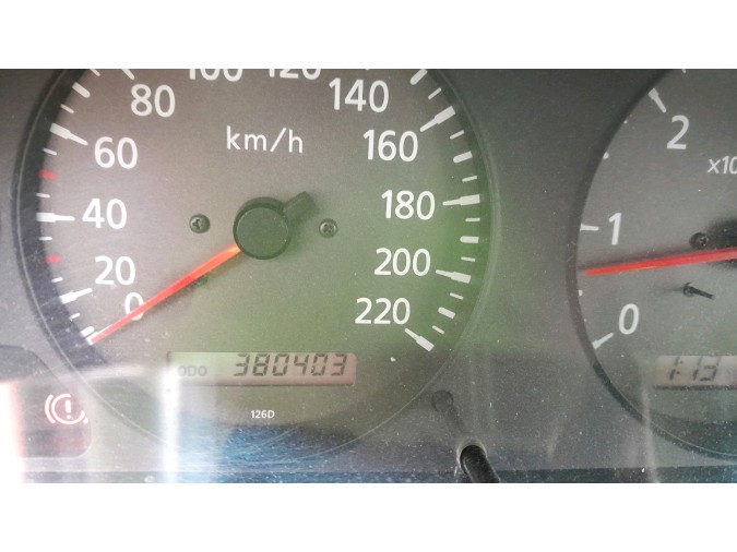 ALETA TRASERA IZQUIERDA NISSAN ALMERA 2000