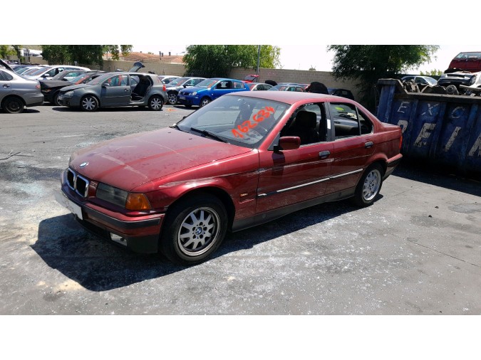 ELEVALUNAS TRASERO DERECHO BMW 318I 1997