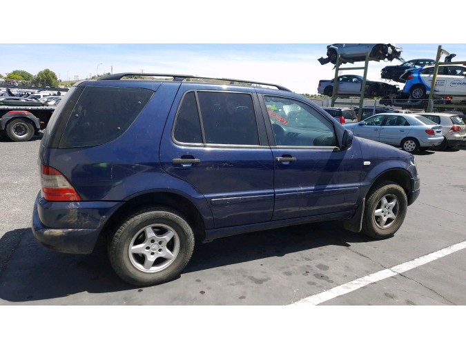 Columna dirección MERCEDES ML 320 1999