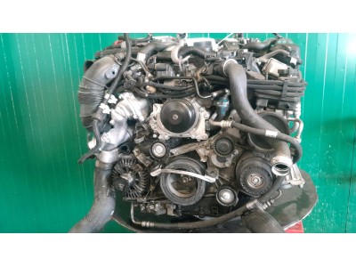 MOTOR CON ACCESORIOS SIN CAJA DE CAMBIOS MERCEDES E 220 CDI / D 2010