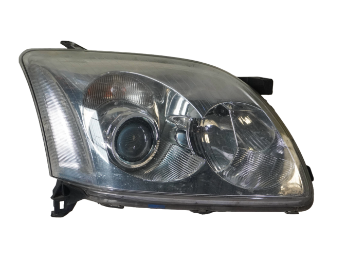 FARO DELANTERO DERECHO TOYOTA AVENSIS 2005