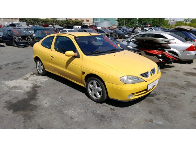 Radiador motor RENAULT MÉGANE 2000