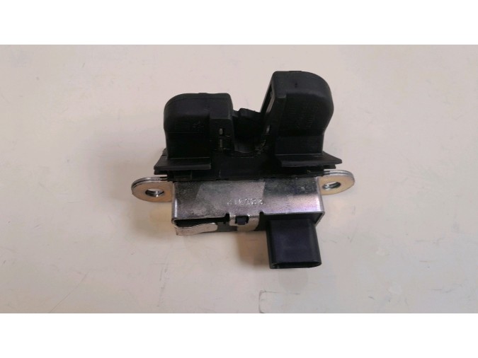 CERRADURA PORTÓN TRASERO SEAT IBIZA 2012