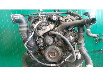 MOTOR CON ACCESORIOS SIN CAJA DE CAMBIOS BMW 118D 2008