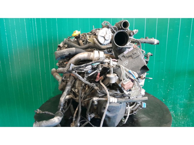 MOTOR CON ACCESORIOS Y CAJA DE CAMBIOS RENAULT LAGUNA