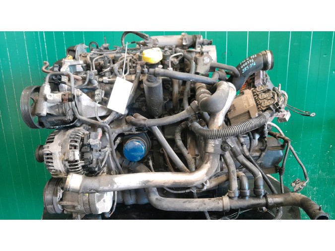 MOTOR CON ACCESORIOS Y CAJA DE CAMBIOS RENAULT LAGUNA