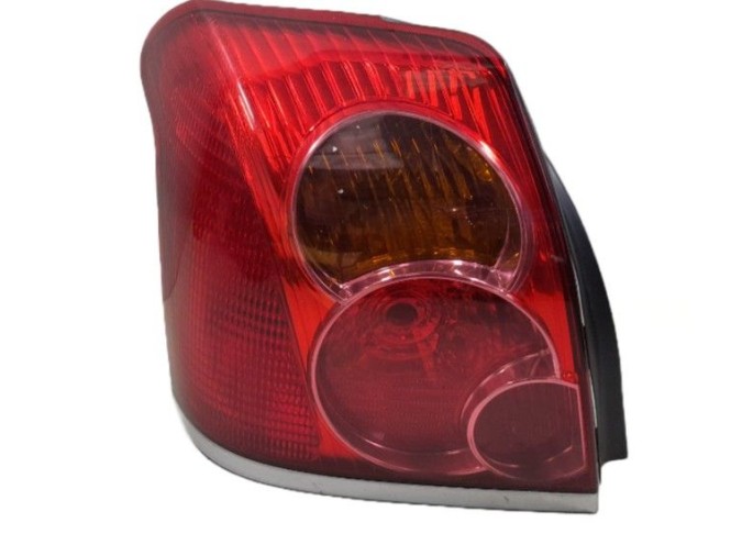 PILOTO TRASERO IZQUIERDO TOYOTA AVENSIS 2006