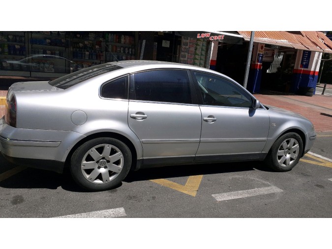 Radiador de Agua VOLKSWAGEN PASSAT 2001