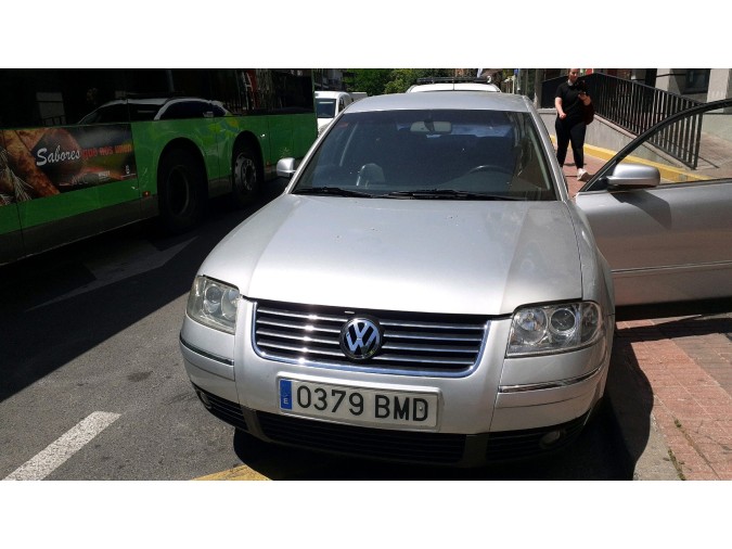 Radiador de Agua VOLKSWAGEN PASSAT 2001