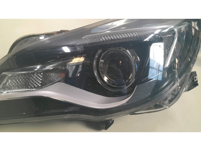 FARO DELANTERO IZQUIERDO OPEL INSIGNIA 2015