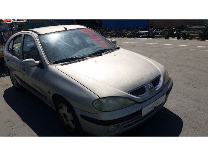 ELEVALUNAS DELANTERO DERECHO RENAULT MÉGANE 2000