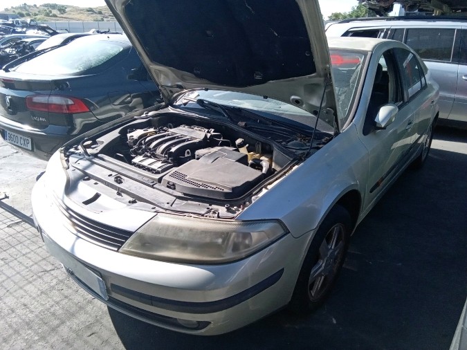 Radiador motor RENAULT LAGUNA 2002