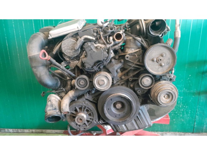 MOTOR CON ACCESORIOS Y CAJA DE CAMBIOS MERCEDES ML 420 CDI 4MATIC 2007