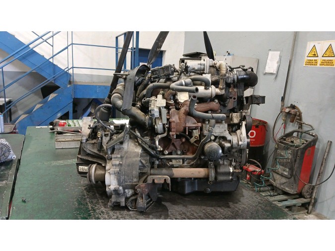 Motor FORD FOCUS 2005