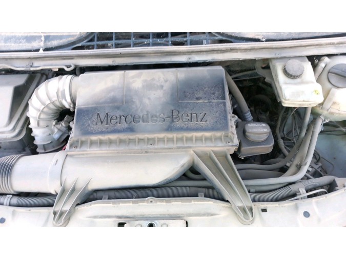 PARAGOLPES TRASERO MERCEDES VITO 2005