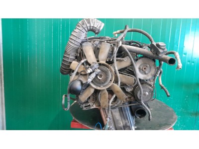 MOTOR CON ACCESORIOS Y CAJA DE CAMBIOS MERCEDES VITO 2005