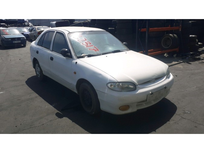 ELEVALUNAS DELANTERO DERECHO HYUNDAI ACCENT 1999
